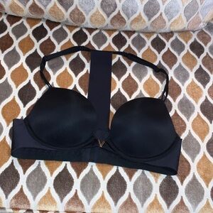 Victoria’s Secret Black Bra